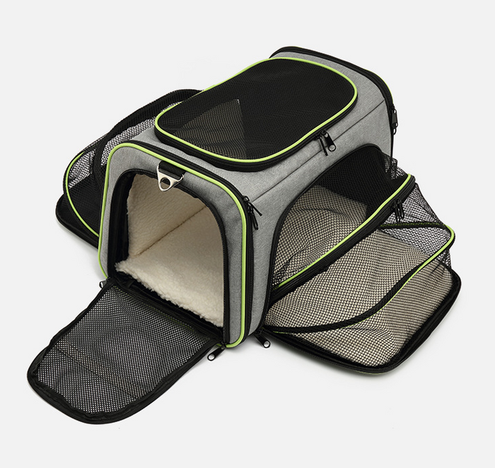 Foldable Shoulder Pet Carrier Bag — Oxford Fabric, Travel-Ready